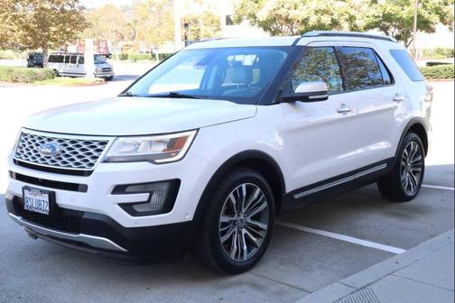 2017 Ford Explorer Platinum