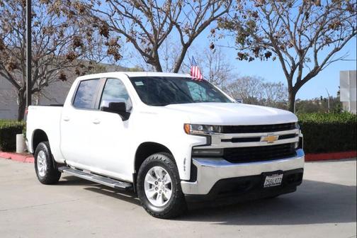 White 2019 Chevrolet Silverado 1500 LT Truck