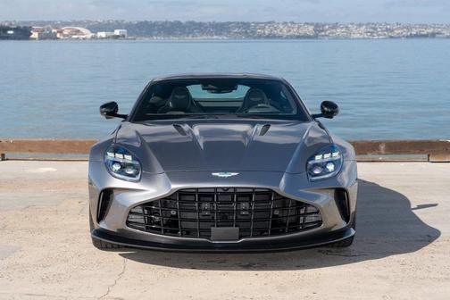 2026 Aston Martin Vantage Base