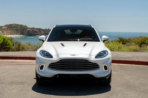 2021 Aston Martin DBX Base