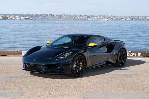 2026 Lotus Emira V6 SE Racing Line