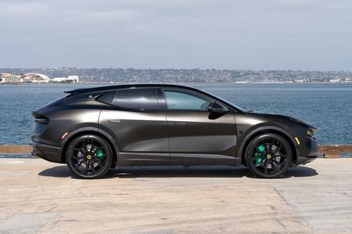 2025 Lotus Eletre R