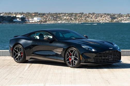 2025 Aston Martin Vanquish Base