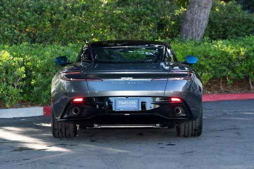 2025 Aston Martin DB12 