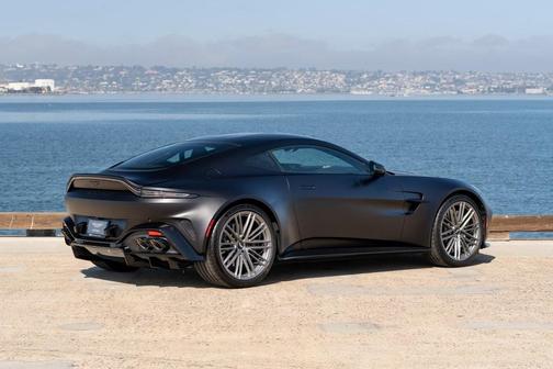 2026 Aston Martin Vantage Base