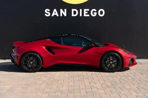 2024 Lotus Emira V6 First Edition