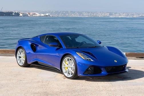 2025 Lotus Emira V6