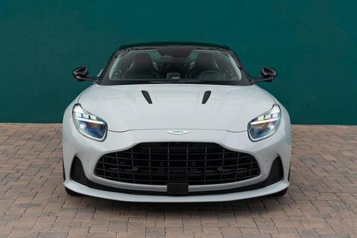 2025 Aston Martin DB12 Base