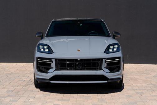 2024 Porsche Cayenne Turbo GT