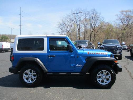 2021 Jeep Wrangler Islander 4X4