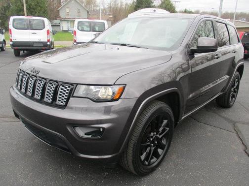 2021 Jeep Grand Cherokee Laredo