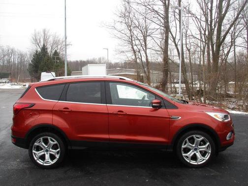 2019 Ford Escape Titanium