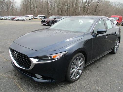 2025 Mazda Mazda3 FWD w/Preferred Package