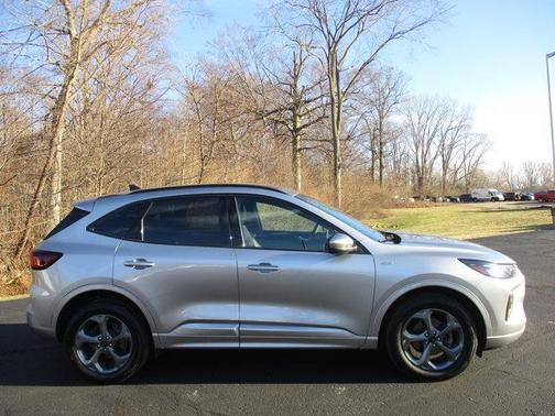 2023 Ford Escape ST-Line Select