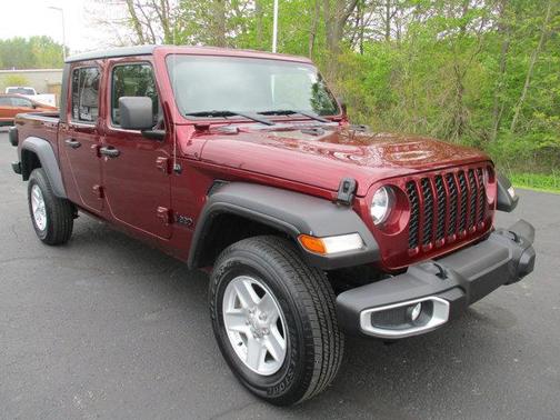 Snazzberry Pearlcoat 2021 Jeep Gladiator Sport S