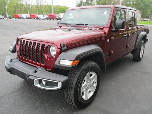 Snazzberry Pearlcoat 2021 Jeep Gladiator Sport S