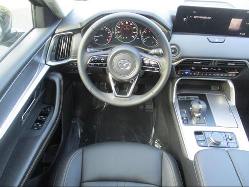 Deep Crystal Blue Mica 2026 Mazda CX-90 3.3 Turbo Preferred