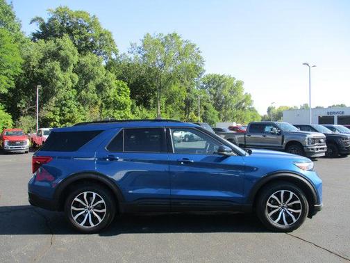 2020 Ford Explorer ST