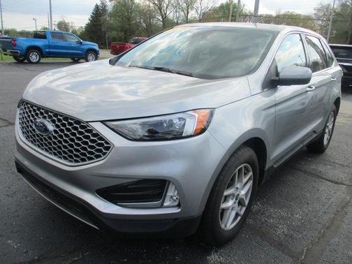 Iconic Silver Metallic 2024 Ford Edge SEL