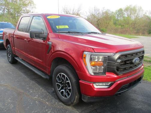 Rapid Red Metallic Tinted Clearcoat 2022 Ford F-150 XLT