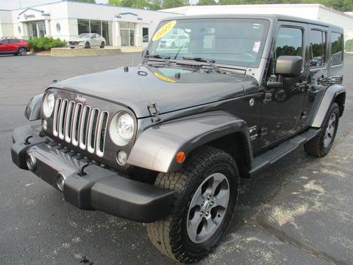 2017 Jeep Wrangler Unlimited Sahara