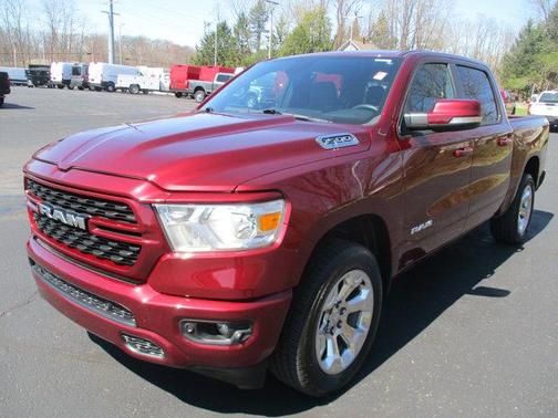 Delmonico Red Pearlcoat 2022 RAM 1500 Big Horn/Lone Star