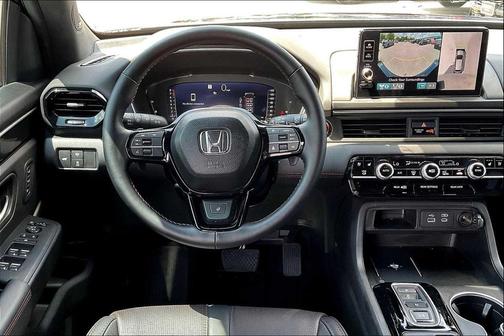 2025 Honda Pilot Black Edition