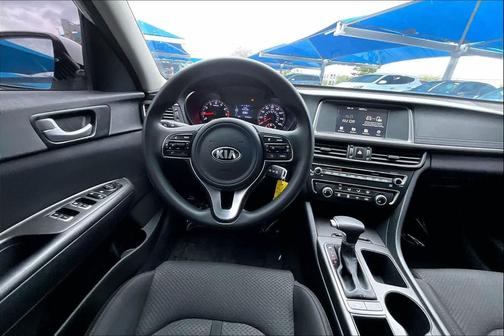 Snow White Pearl 2018 Kia Optima LX