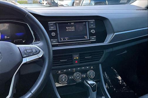 2023 Volkswagen Jetta 1.5T SE