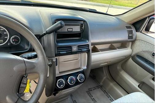 2005 Honda CR-V LX