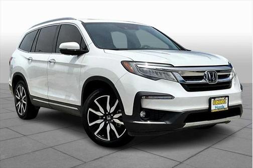 2022 Honda Pilot Touring 8-Passenger