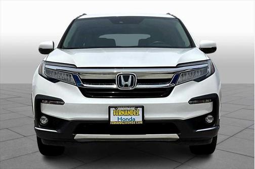 2022 Honda Pilot Touring 8-Passenger