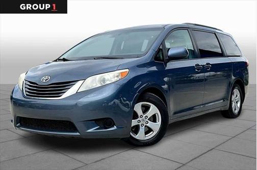2015 Toyota Sienna LE