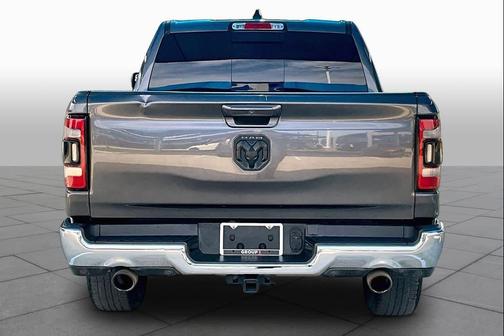 Granite Crystal Metallic Clearcoat 2019 RAM 1500 Laramie