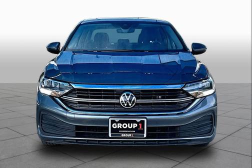 Platinum Gray Metallic 2024 Volkswagen Jetta 1.5T S