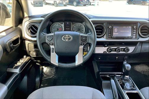2017 Toyota Tacoma SR5
