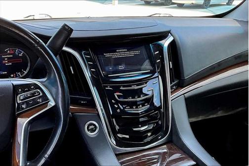 2019 Cadillac Escalade Base