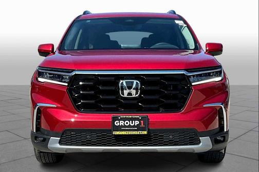 2025 Honda Pilot Touring 8-Passenger