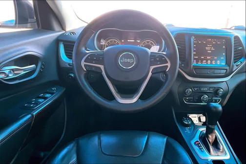 Bright White Clearcoat 2015 Jeep Cherokee Trailhawk