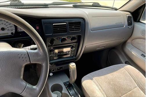 2004 Toyota Tacoma PreRunner Double Cab