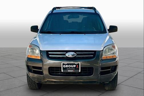 Clear White 2008 Kia Sportage LX