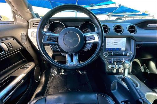 2022 Ford Mustang EcoBoost Premium