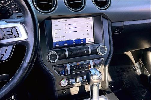 2022 Ford Mustang EcoBoost Premium