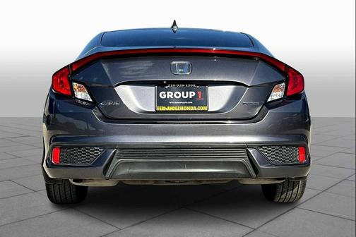 2019 Honda Civic Touring