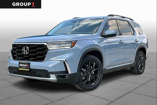 2025 Honda Pilot Touring 8-Passenger