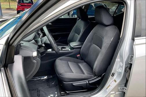 2022 Nissan Altima S FWD