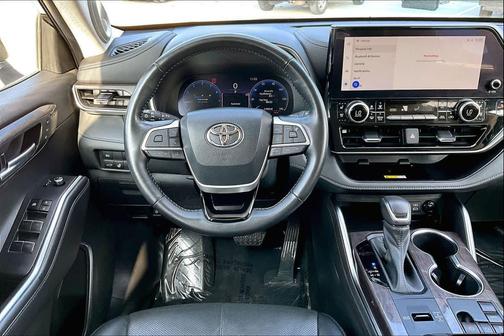 2023 Toyota Highlander Limited