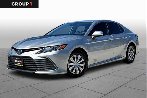 2022 Toyota Camry LE