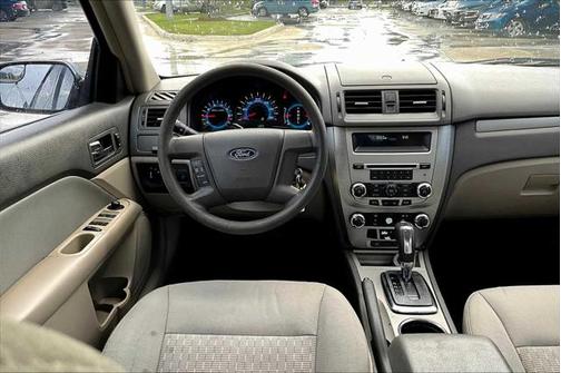 2012 Ford Fusion S