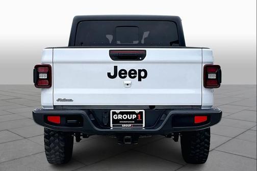2024 Jeep Gladiator Willys